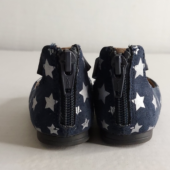 Cat & Jack Girl's Navy Silver Stars Shoes - Picture 4 of 12